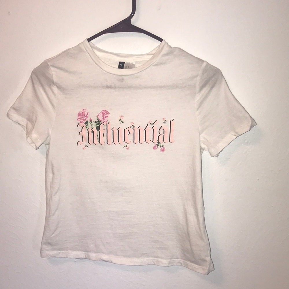 Cropped T-shirt!! ✨